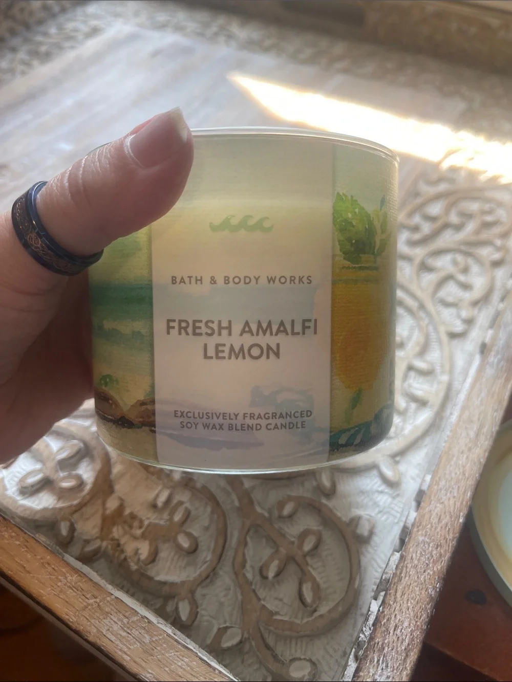 Bath & Body Works Fresh Amalfi Lemon Candle - Yellow & Green
